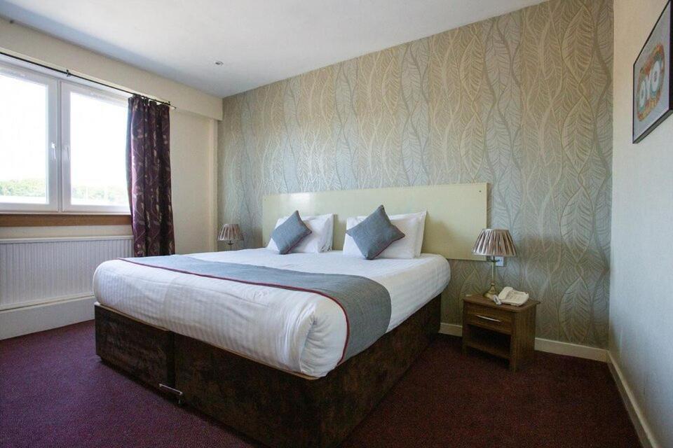 Beveridge Park Hotel Кърколди Екстериор снимка