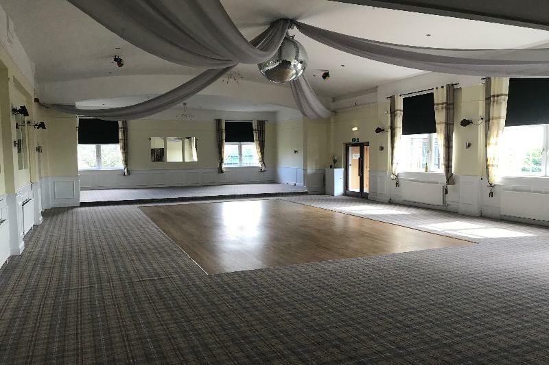 Beveridge Park Hotel Кърколди Екстериор снимка