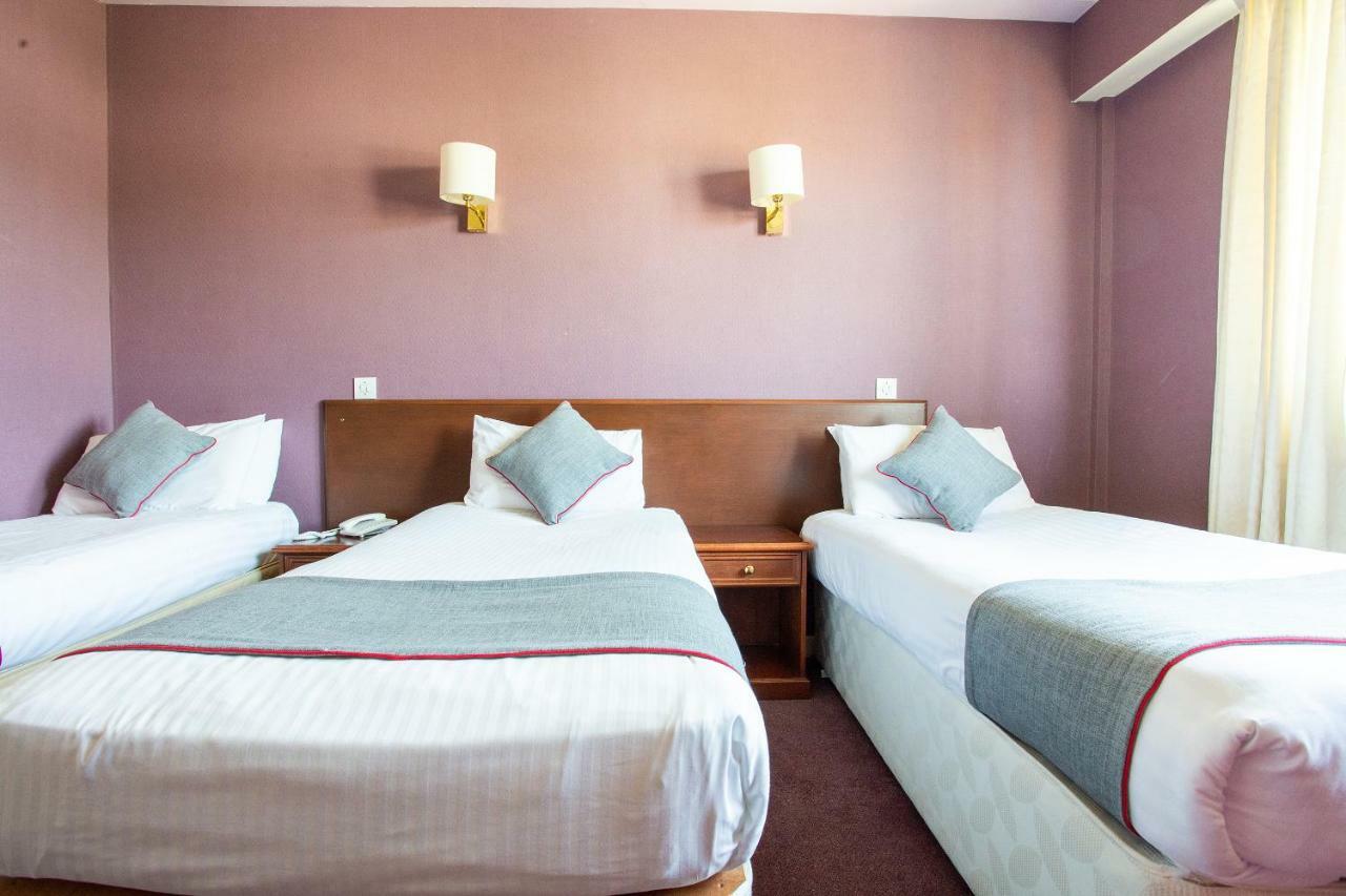 Beveridge Park Hotel Кърколди Екстериор снимка